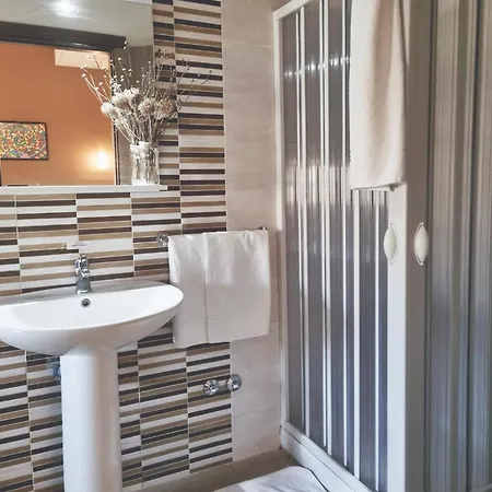 Agri Terre Joniche Alloggio per agriturismo *