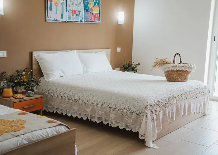 Agri Terre Joniche Alloggio per agriturismo *